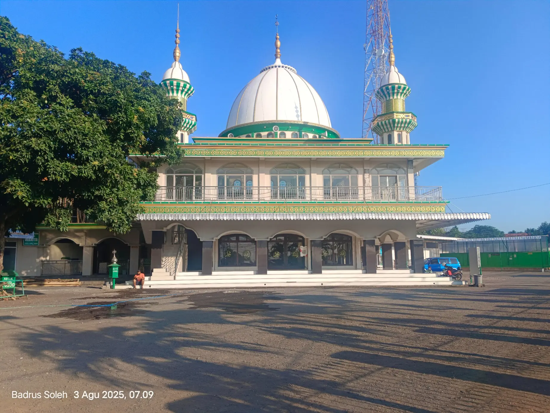 masjid 10 nopember sengonagung purwosari pasuruan